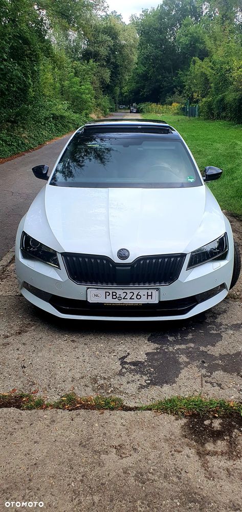Skoda Superb 1.4 TSI ACT Sportline - 32