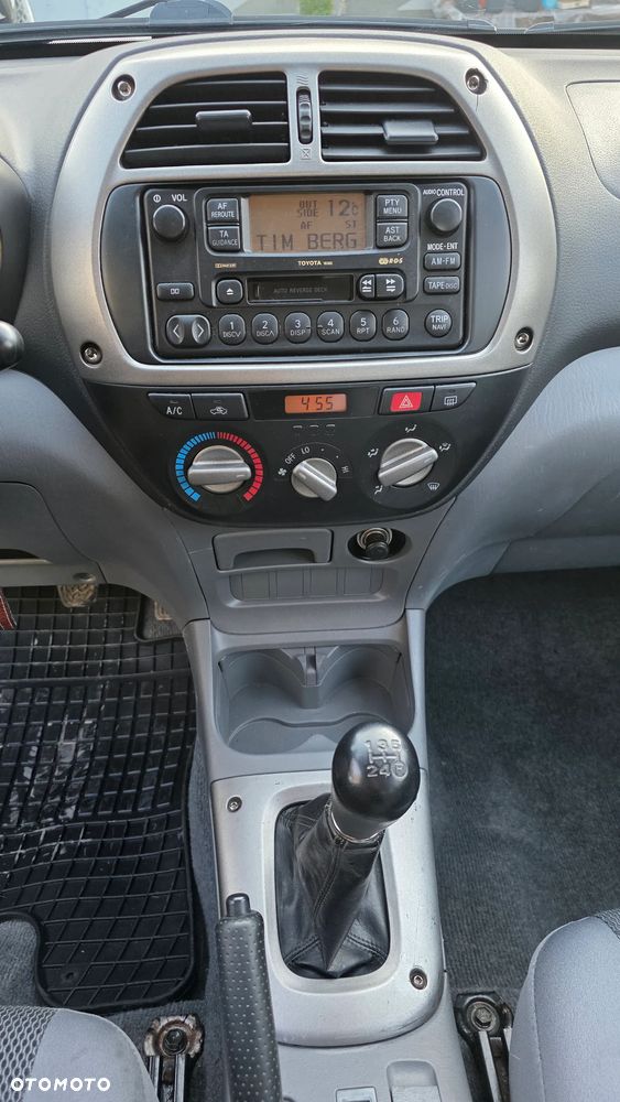 Toyota RAV4 4x4 Sol - 30