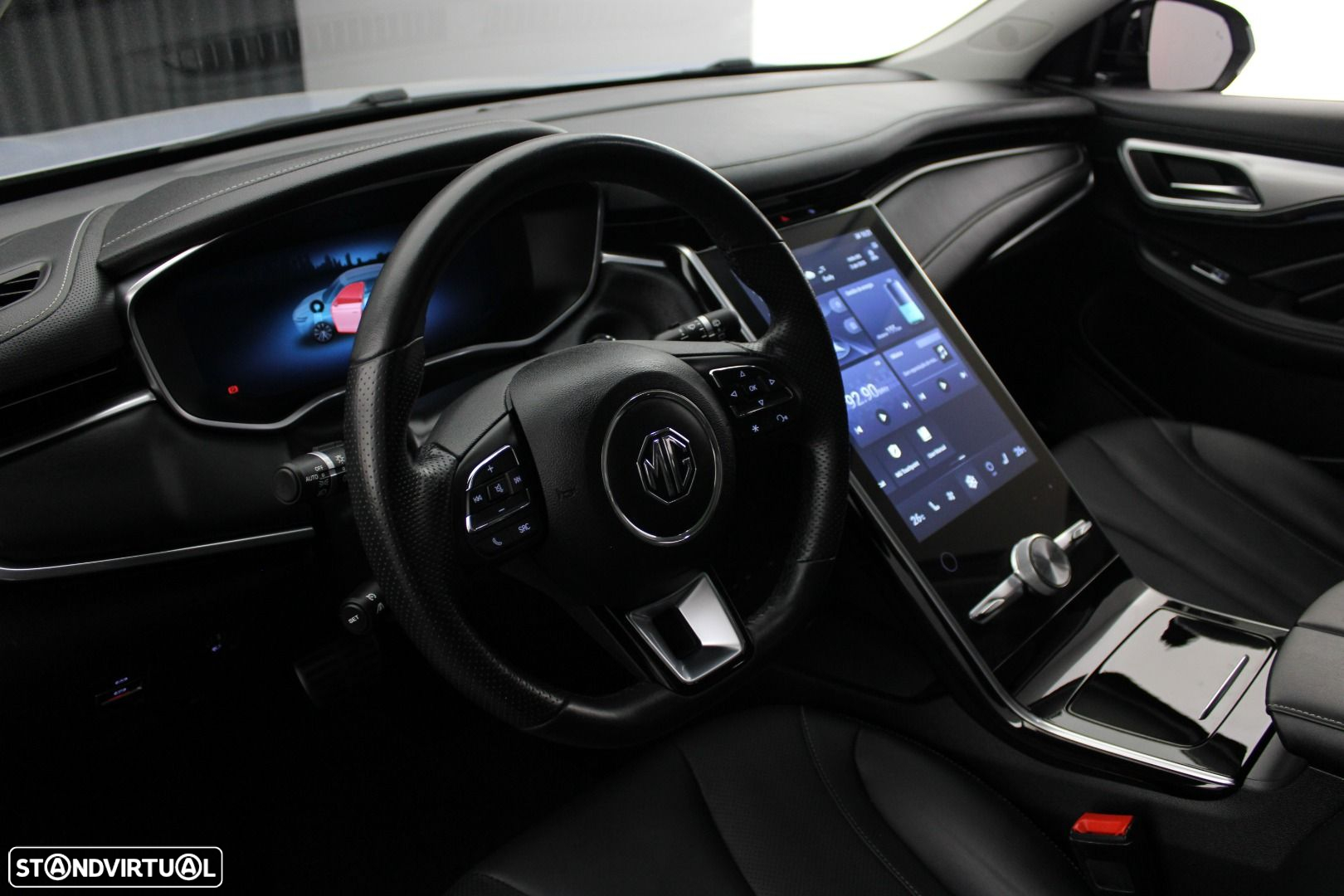 MG Marvel R 70 kWh Luxury - 39