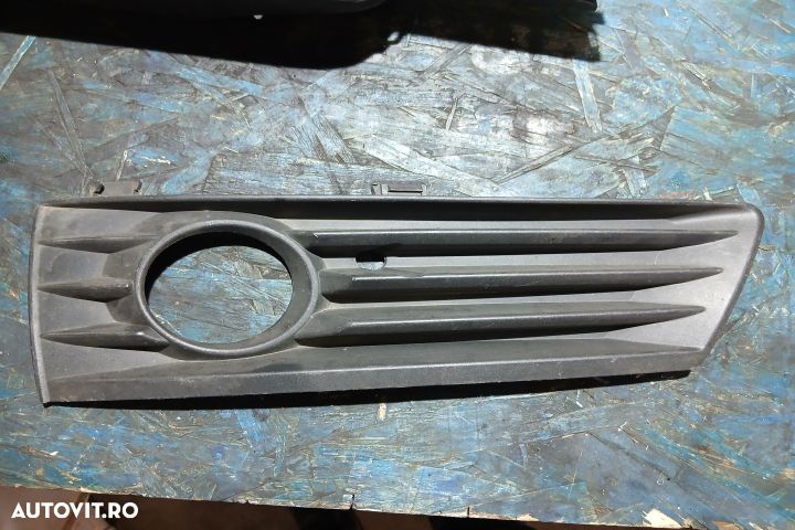 Grila proiector stanga 13124989 13124989 Opel Zafira B [2005 - 2010] - 1