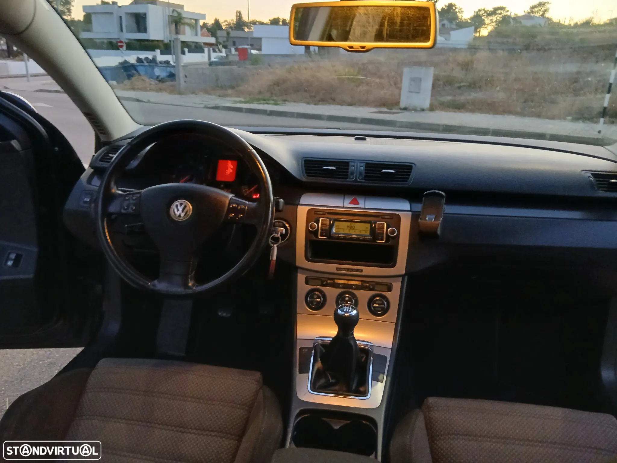 VW Passat 2.0 TDI Highline - 14