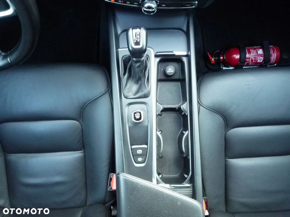 Volvo V60 D3 Geartronic Kinetic - 21