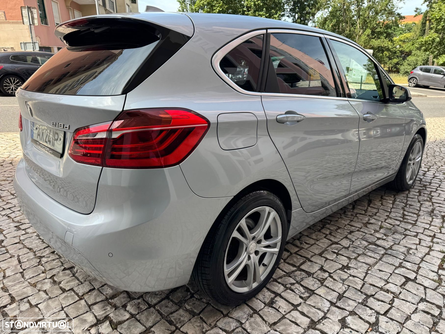 BMW 218 Active Tourer d Aut. Advantage - 21