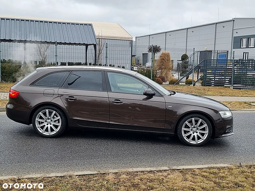 Audi A4 Avant 2.0 TDI DPF S line Sportpaket - 10