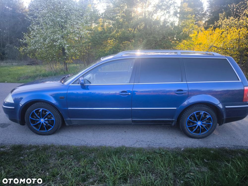 Volkswagen Passat 1.9 TDI Highline - 7