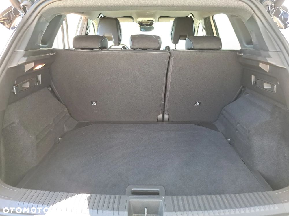 Renault Austral 1.3 TCe mHEV Iconic esprit Alpine - 26