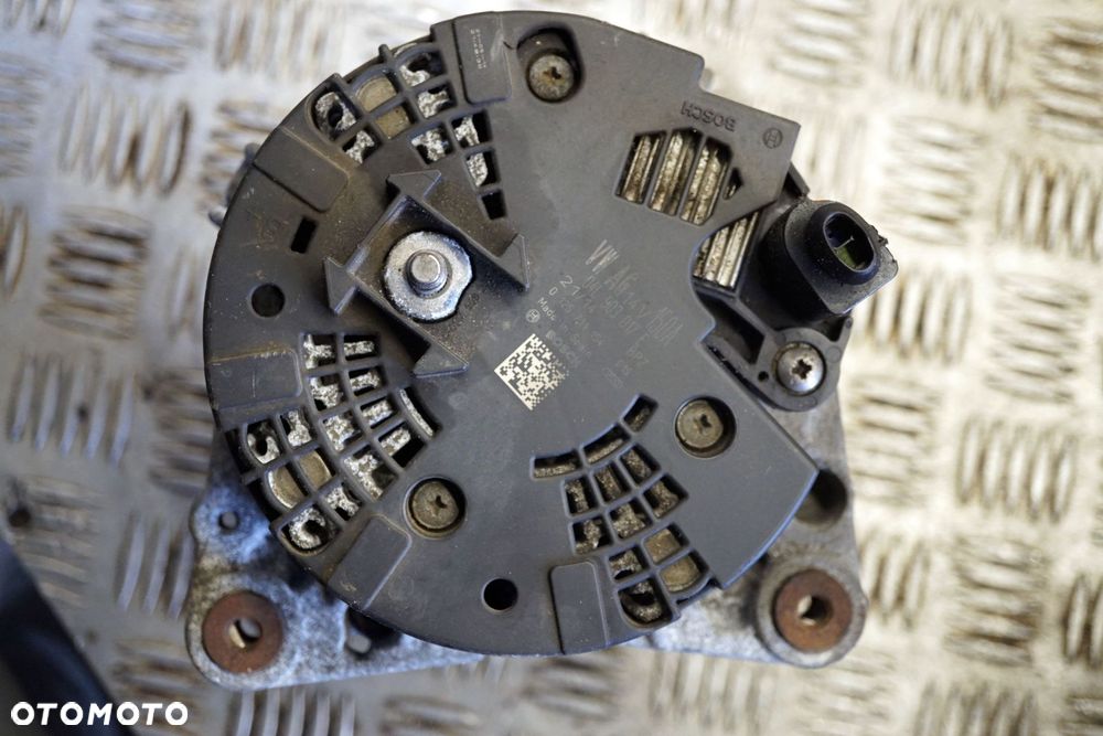 ALTERNATOR A4 B8 2.0 TDI 04L903017E 150A AUDI 2007-2011 - 1