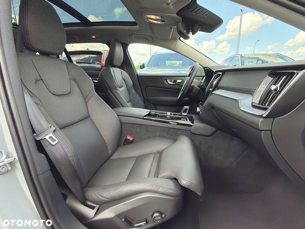 Volvo V60 - 14