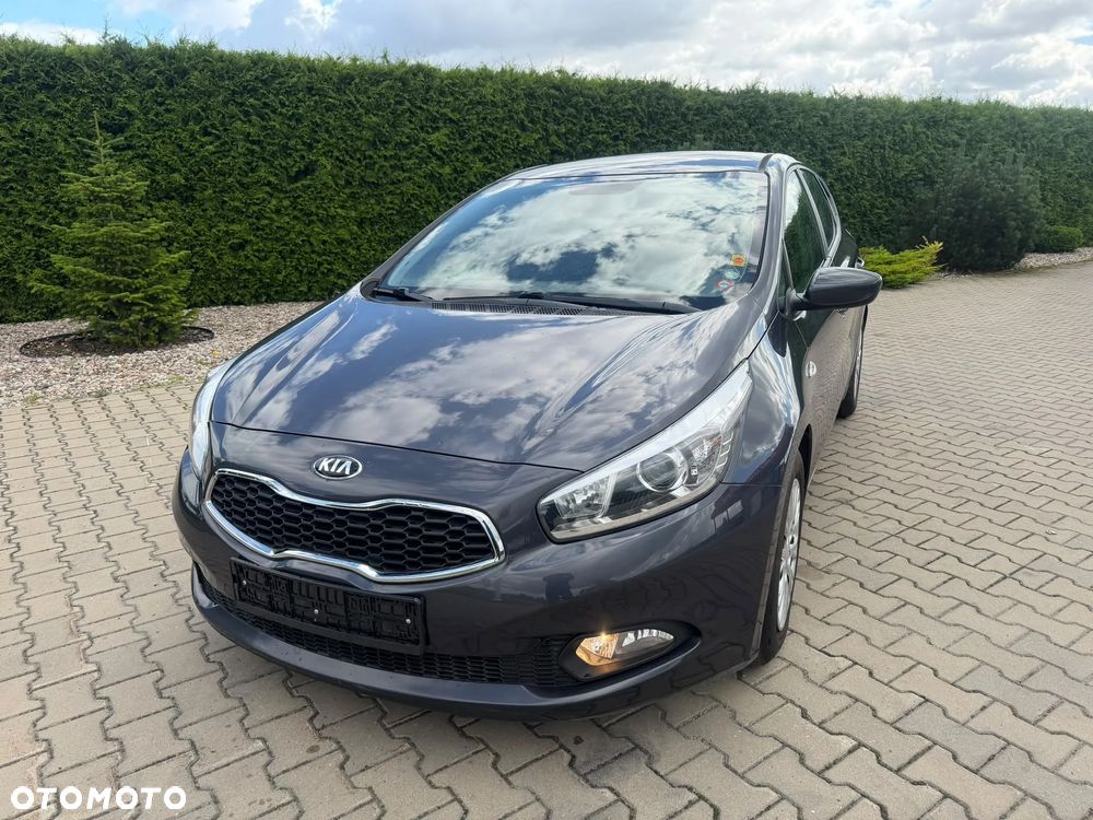 Kia Ceed - 5