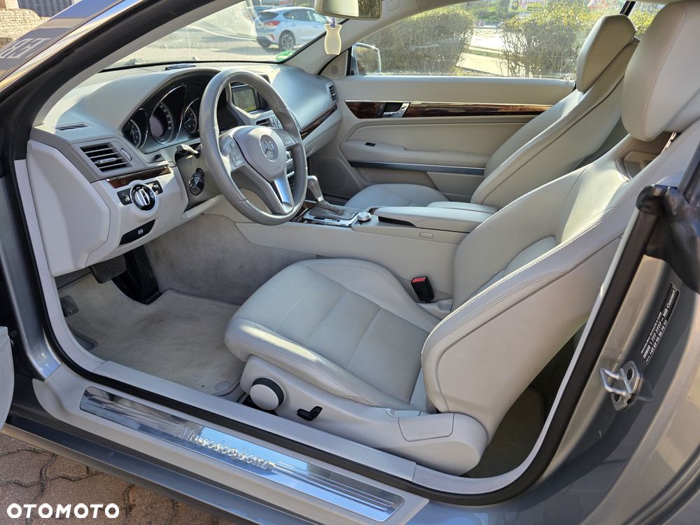 Mercedes-Benz Klasa E - 18