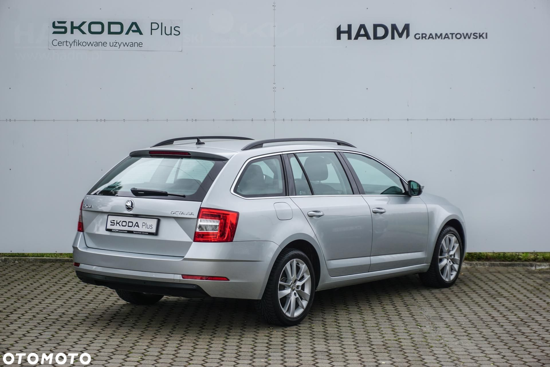 Skoda Octavia 1.5 TSI ACT Style DSG - 8
