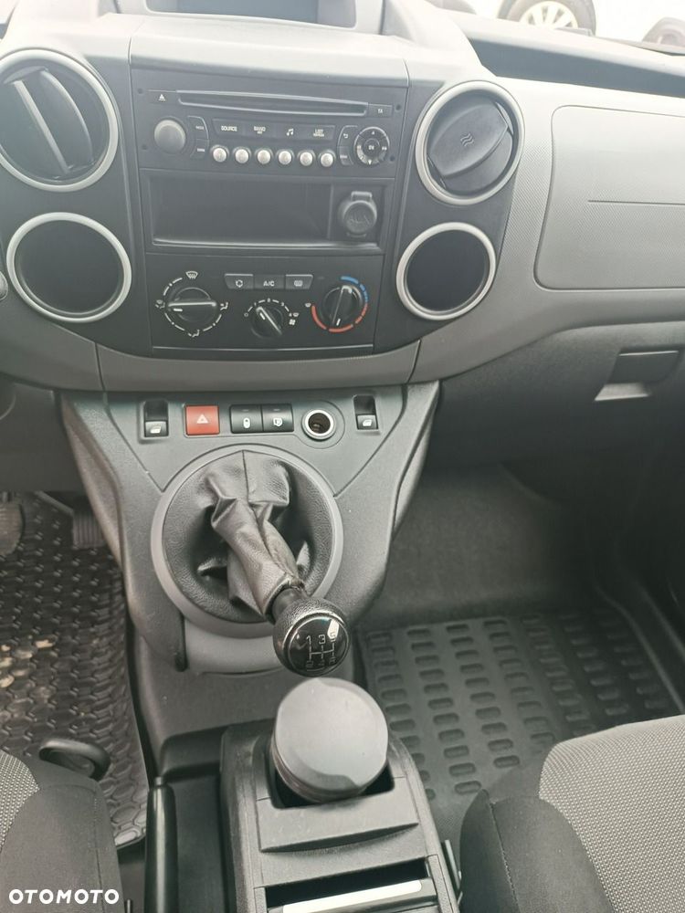 Peugeot Partner - 23
