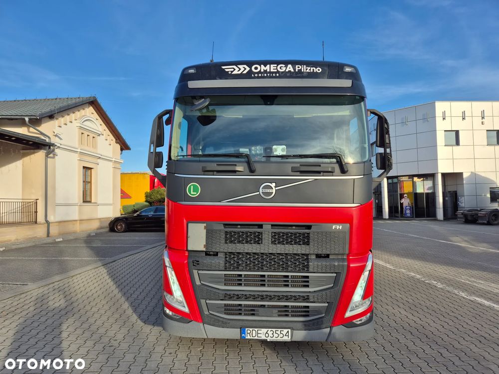 Volvo BDF Dług. 7,7 na 7,7 - 2