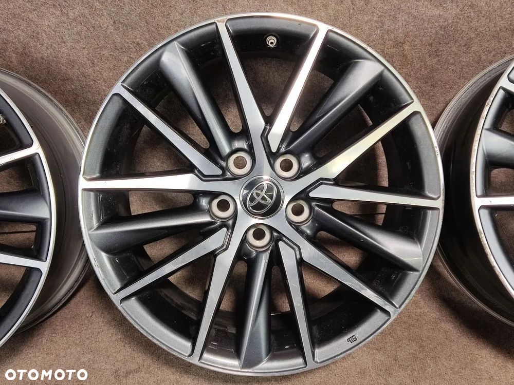 TOYOTA Felgi Aluminiowe 18 cali - 9