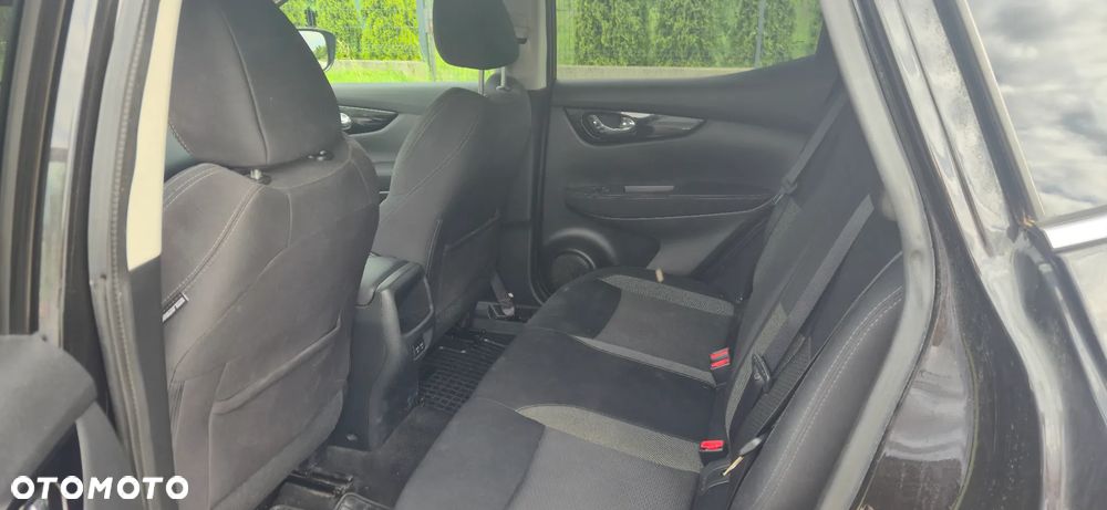 Nissan Qashqai 1.3 DIG-T N-Connecta - 14