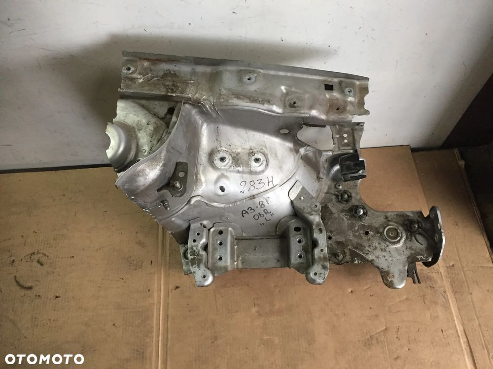 AUDI A3 8P 06R ĆWIARTKA DO PÓŁKIELICHA LEWA - 1