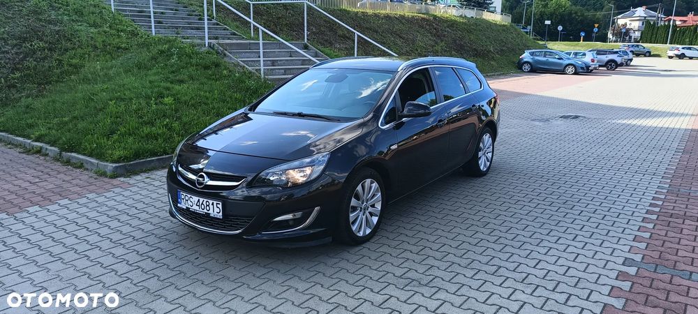 Opel Astra 1.4 Turbo Cosmo - 10