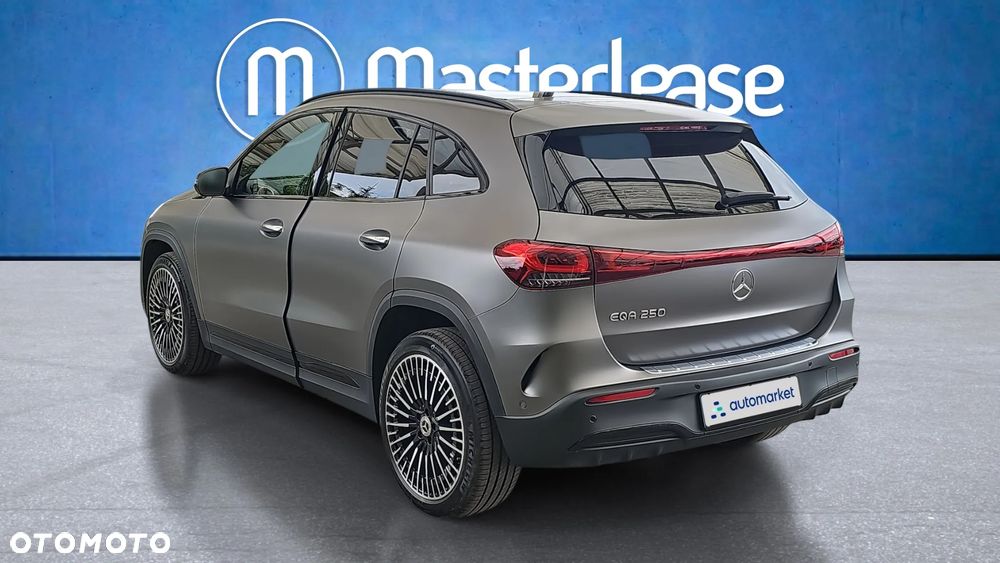Mercedes-Benz EQA 250 66.5kWh AMG Line - 8