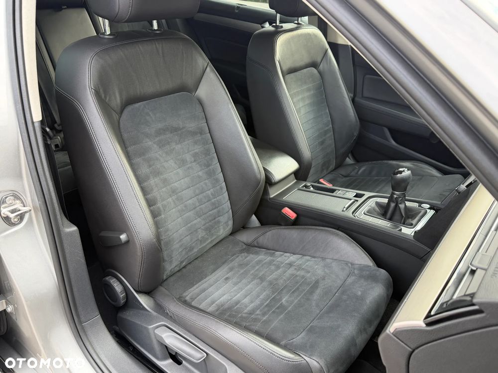 Volkswagen Passat 1.6 TDI (BlueMotion Technology) Comfortline - 5