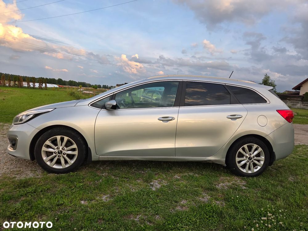 Kia Ceed 1.6 CRDi L Business Line DCT - 9