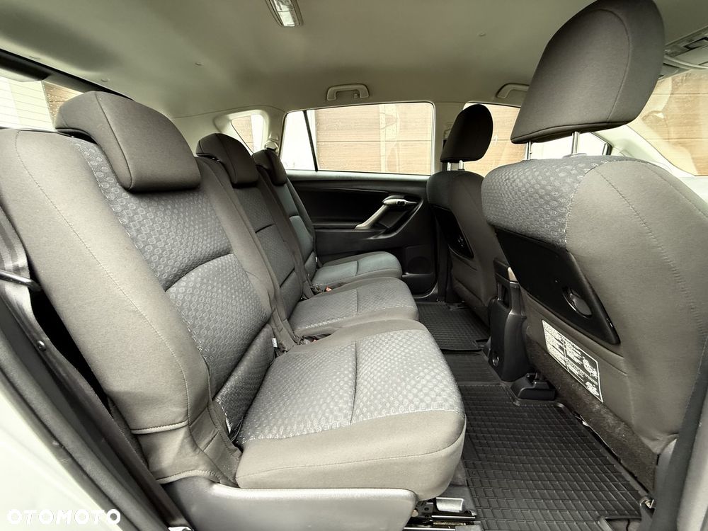 Toyota Verso 1.8 Edition - 22