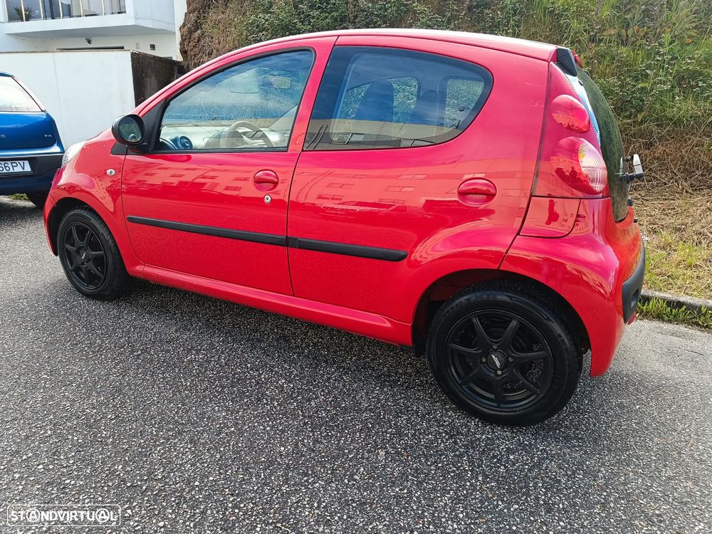 Peugeot 107 1.0 Active - 6