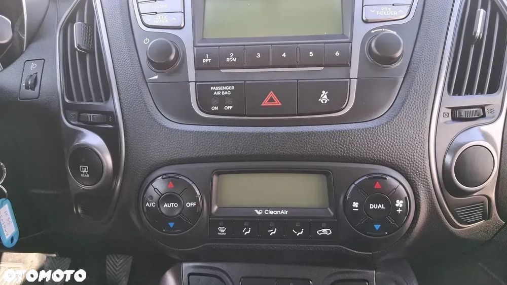 Hyundai ix35 1.6 2WD Fifa World Cup Edition - 19