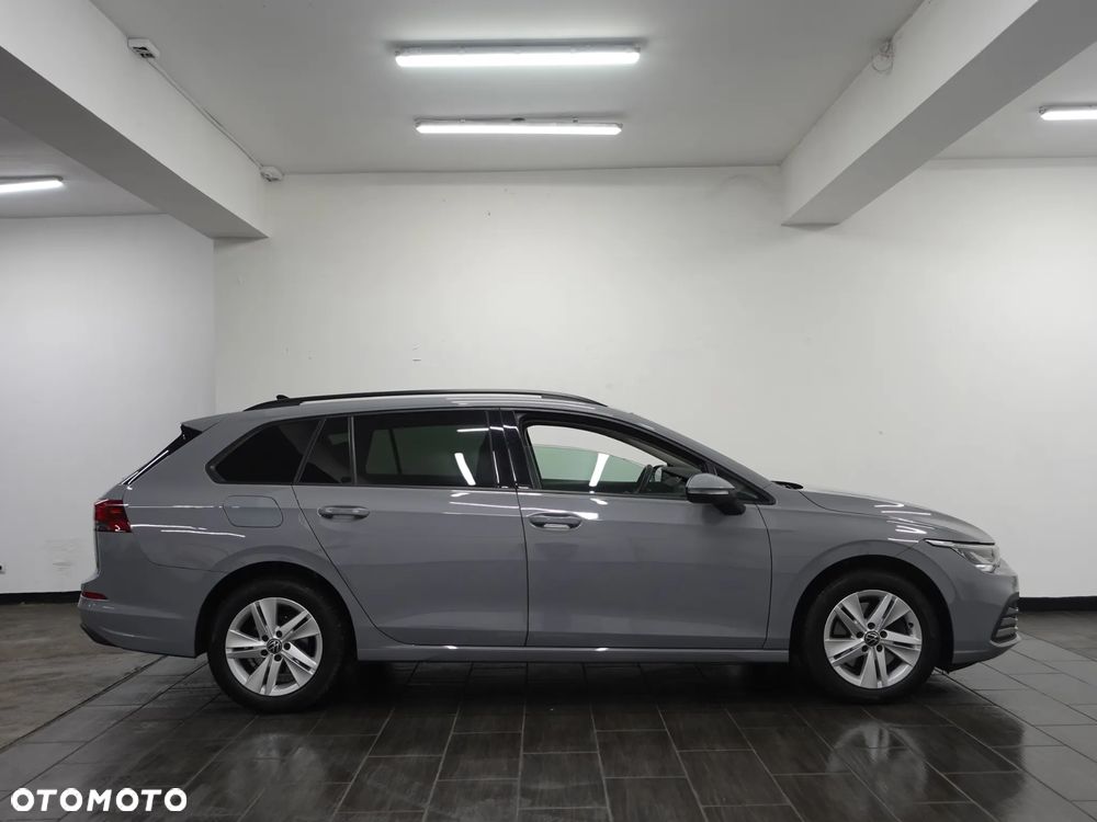 Volkswagen Golf 2.0 TDI SCR Life - 8