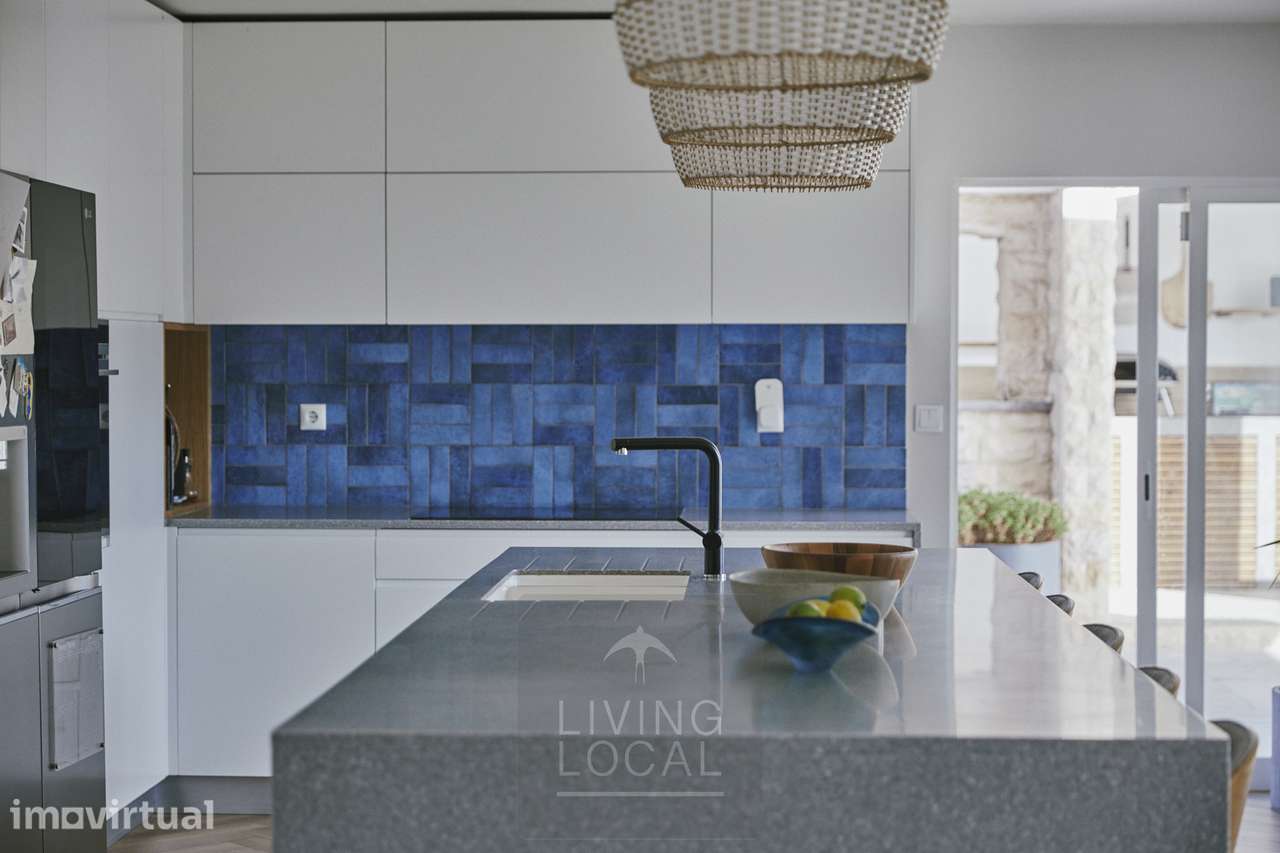 Moradia T4+3 renovada na Quinta da Bicuda, Cascais - Grande imagem: 3/36