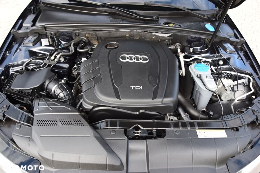 Audi A4 Avant 2.0 TDI DPF S line Sportpaket - 28
