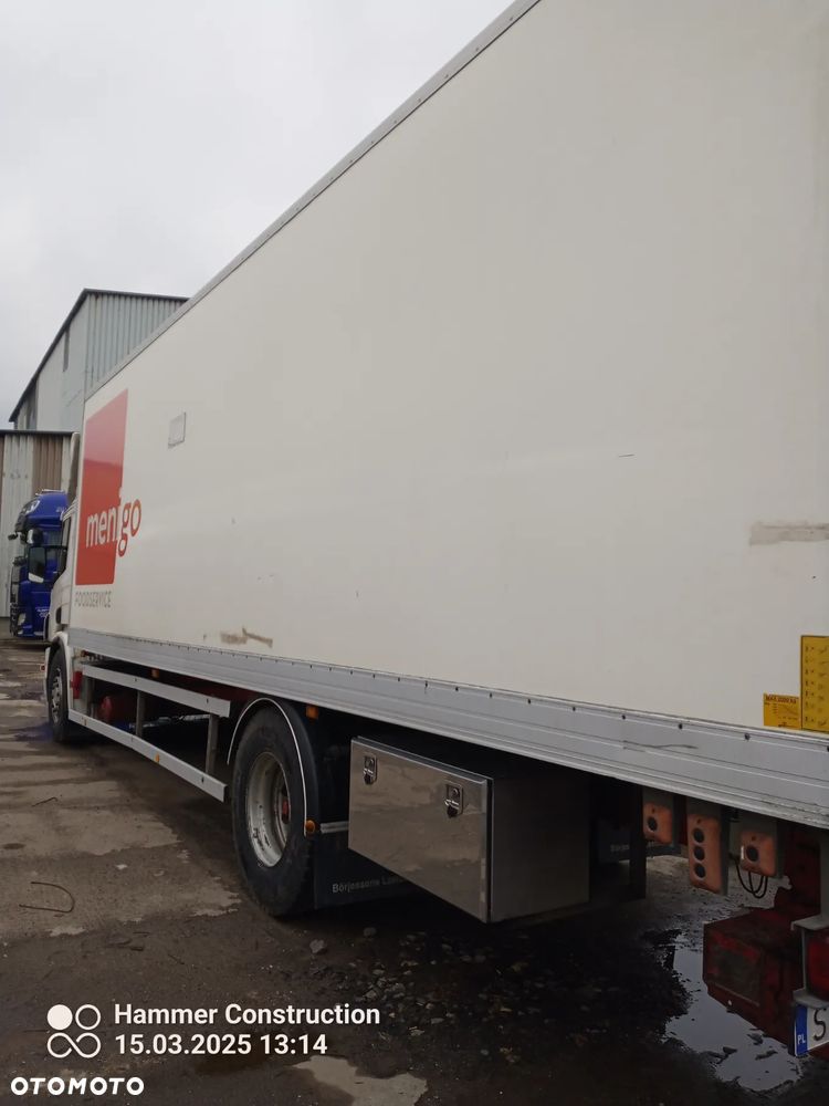 Scania P 270 - 4