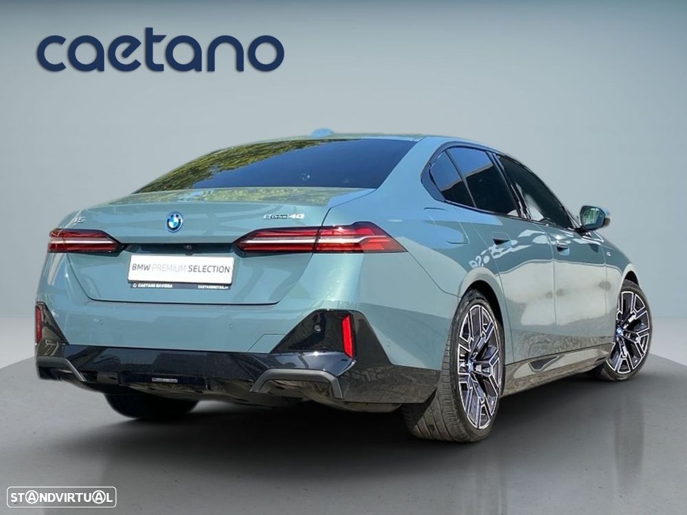 BMW i5 eDrive40 Pack Desportivo M - 2