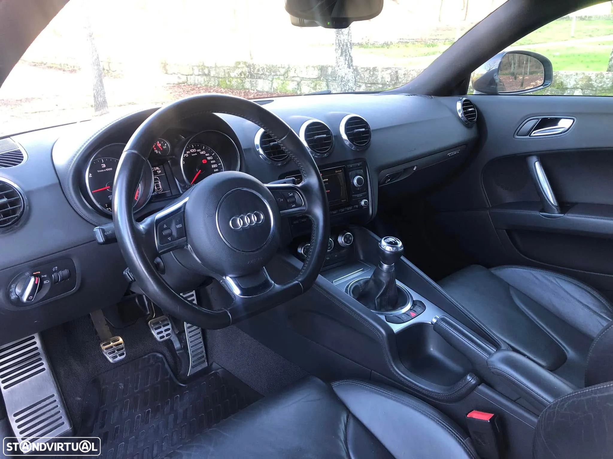 Audi TT Coupé 2.0 TDI quattro Limited Edition - 14