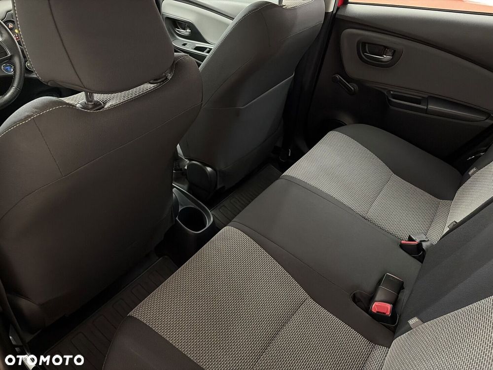 Toyota Yaris - 11