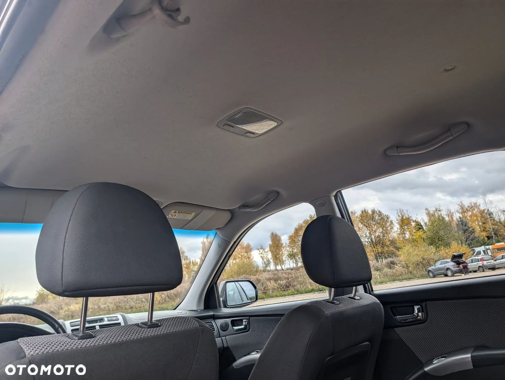 Kia Sportage 2.0 2WD LX - 27