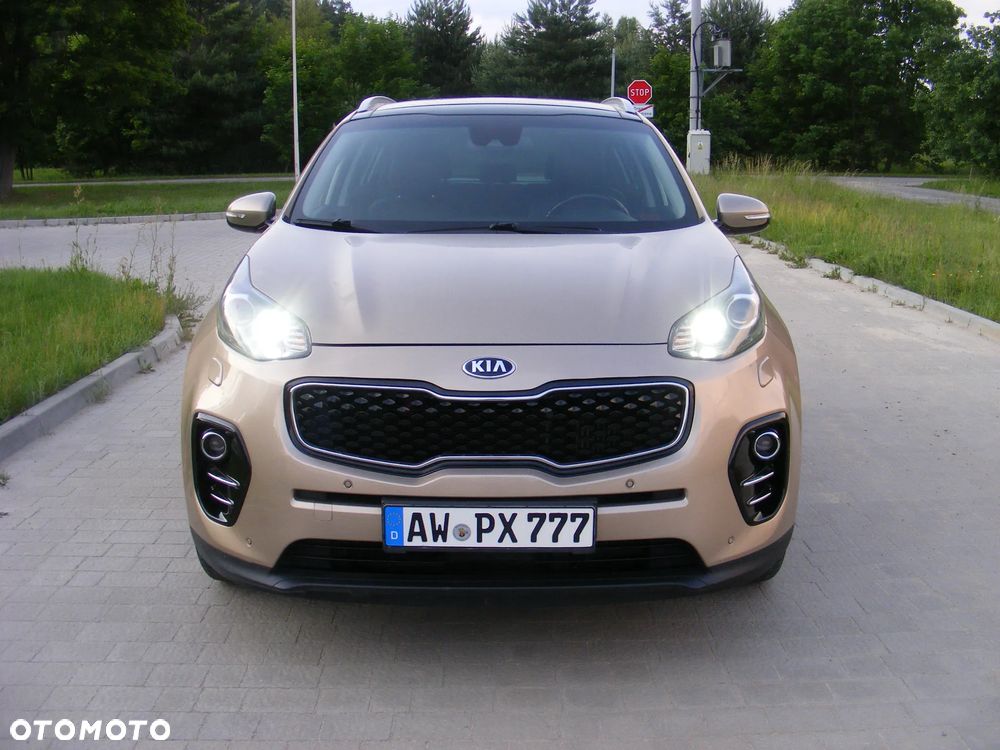 Kia Sportage 2,0 CRDI AWD Platinum - 32