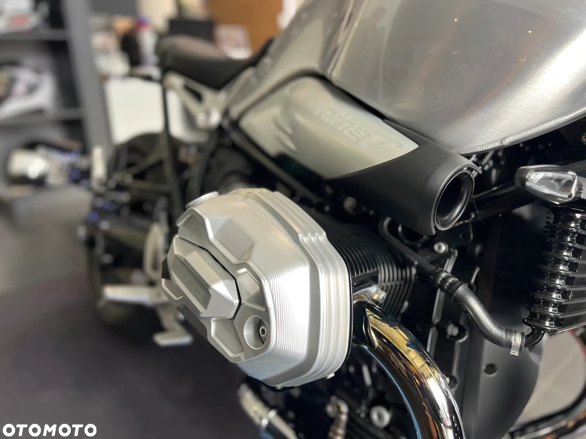 BMW R - 15