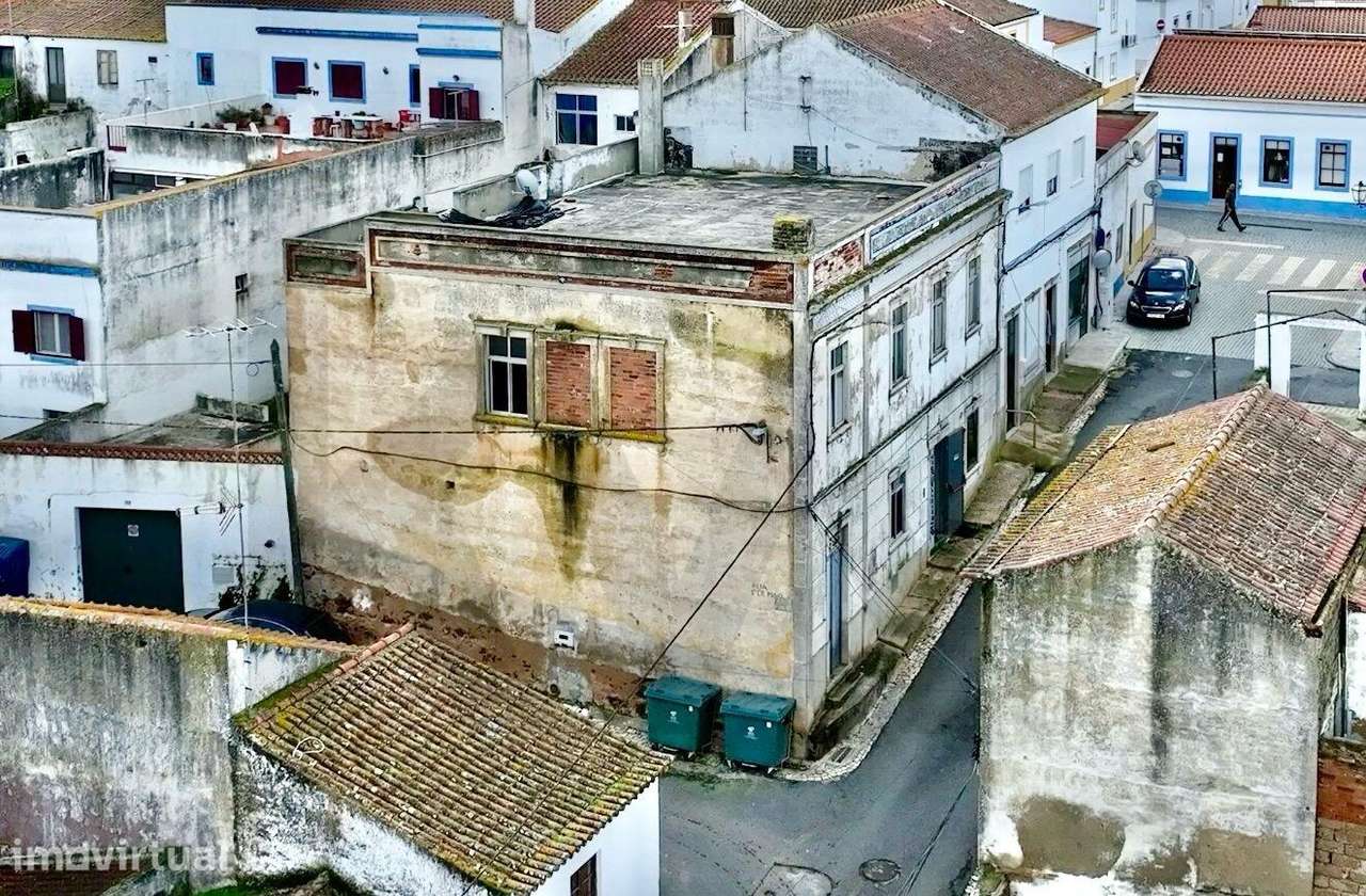 Oportunidade de investimento em Alvalade do Sado — Edifício histórico - Grande imagem: 5/32