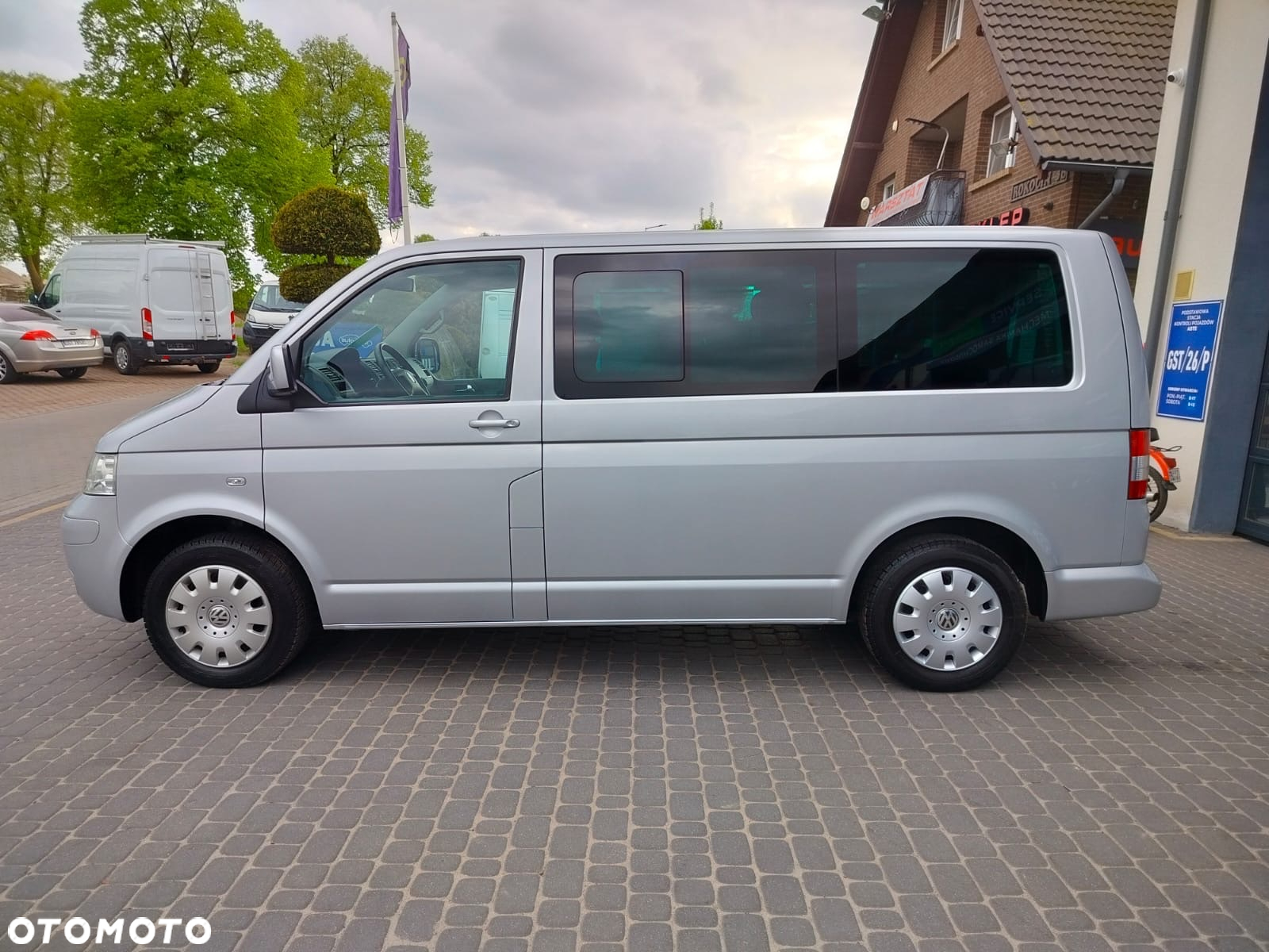Volkswagen Caravelle TDI L1 Mixt - 4