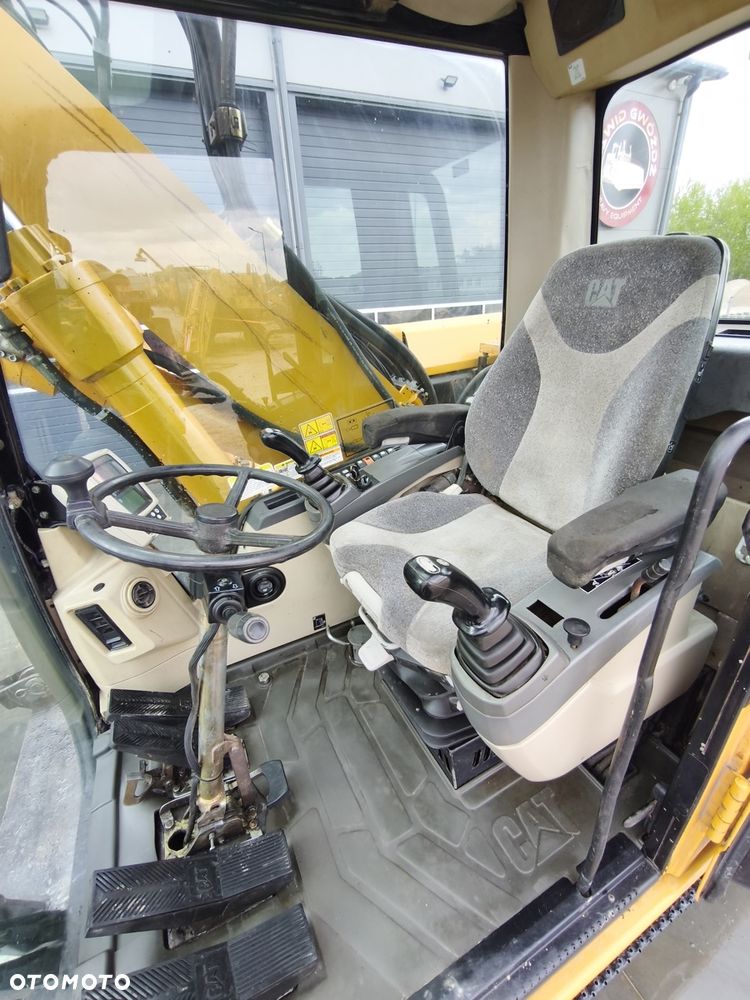 Caterpillar M316C - 9