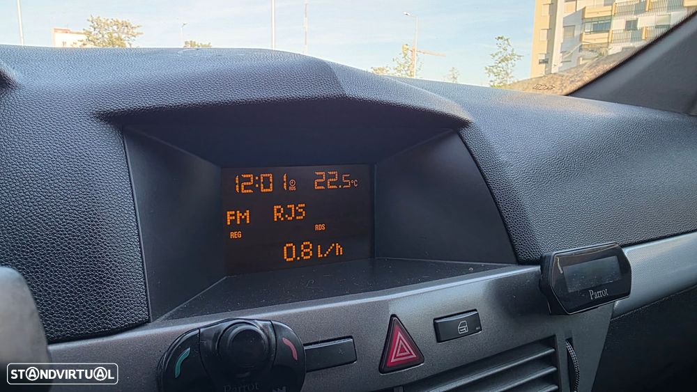 Opel Astra 1.3 CDTI Enjoy EcoFLEX - 23