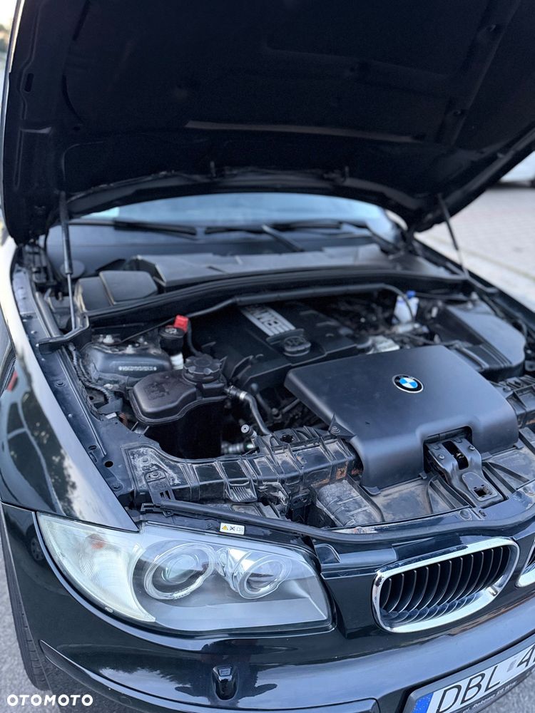 BMW Seria 1 120i - 14
