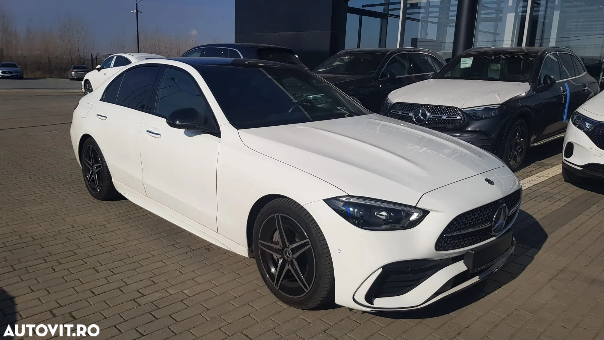 Mercedes-Benz C 300 4MATIC Aut. - 2