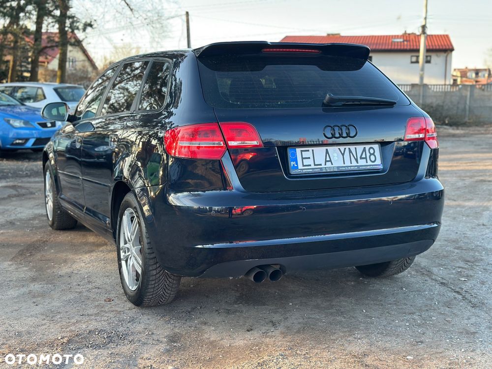 Audi A3 Sportback 1.4 TFSI Ambition - 11