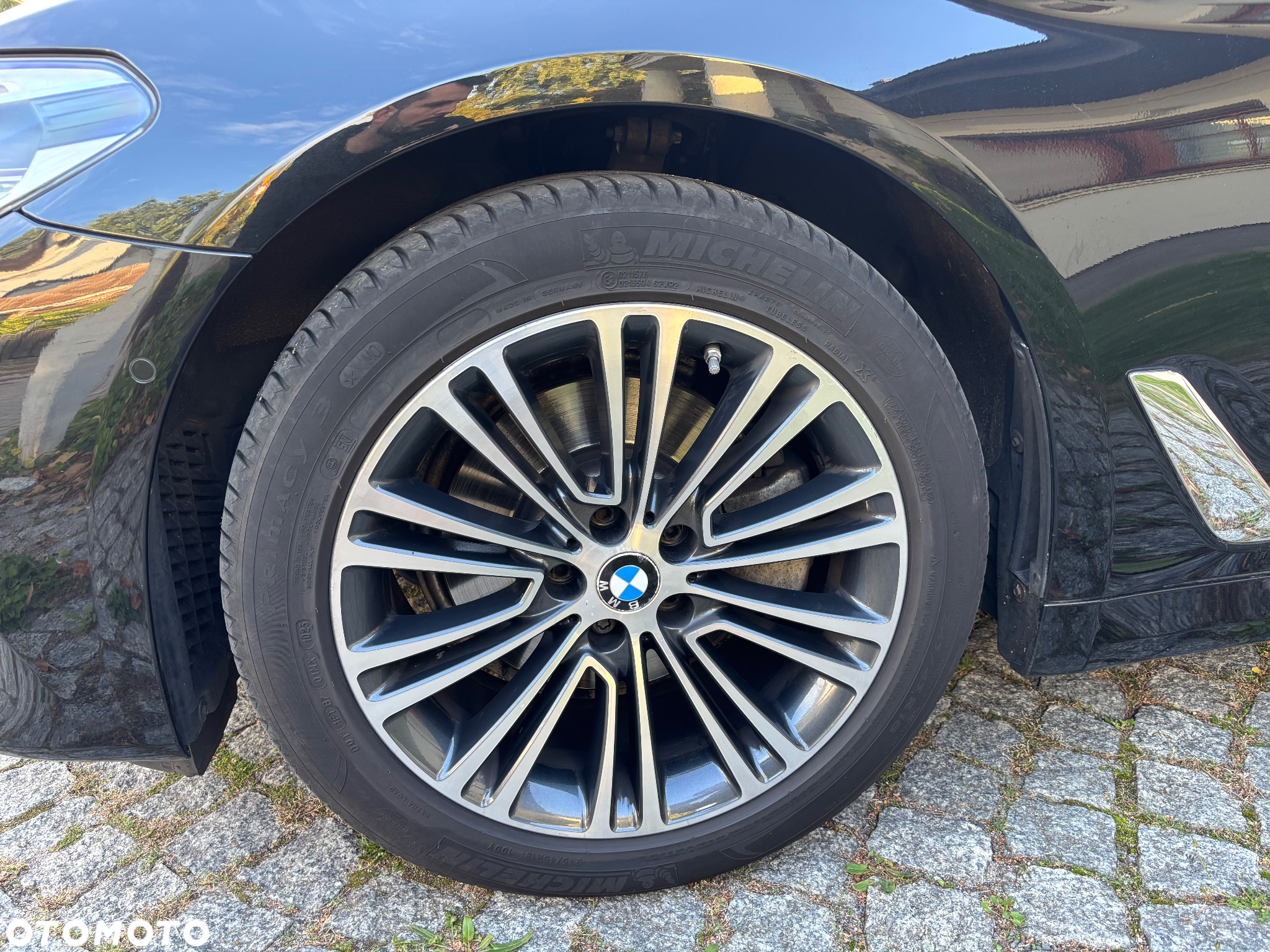 BMW Seria 5 520d Sport Line - 31