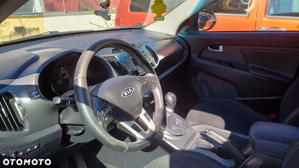 Kia Sportage 1.7 CRDI 2WD Attract - 14