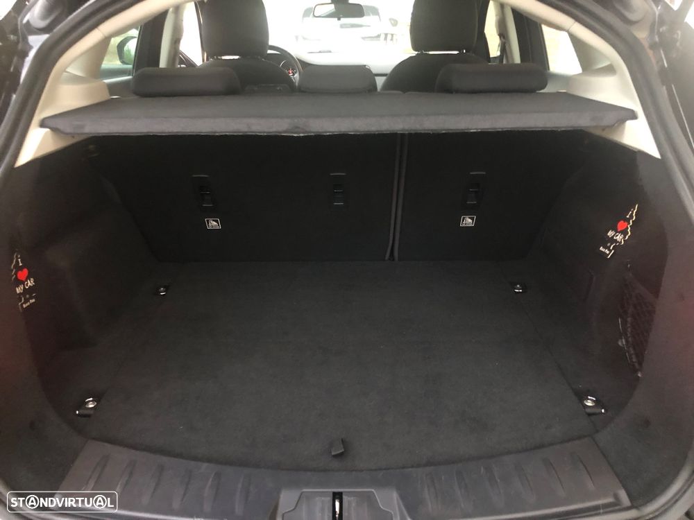 Jaguar E-Pace 2.0 i4D S - 30