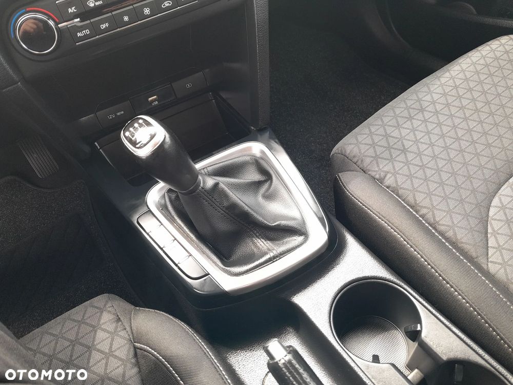Kia Ceed 1.4 T-GDI L - 15