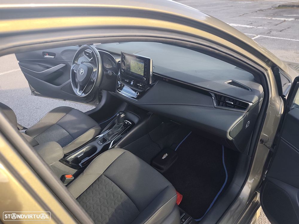 Toyota Corolla Touring Sports - 7