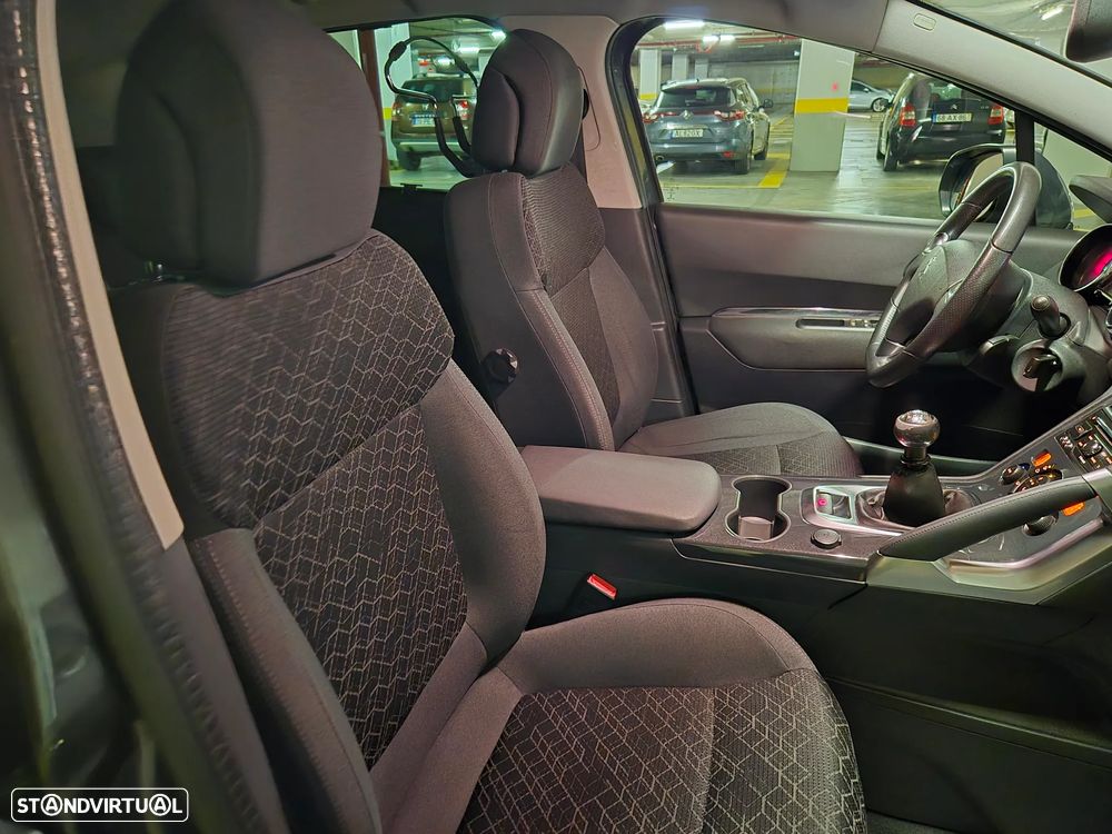 Peugeot 3008 1.6 BlueHDi Style - 34